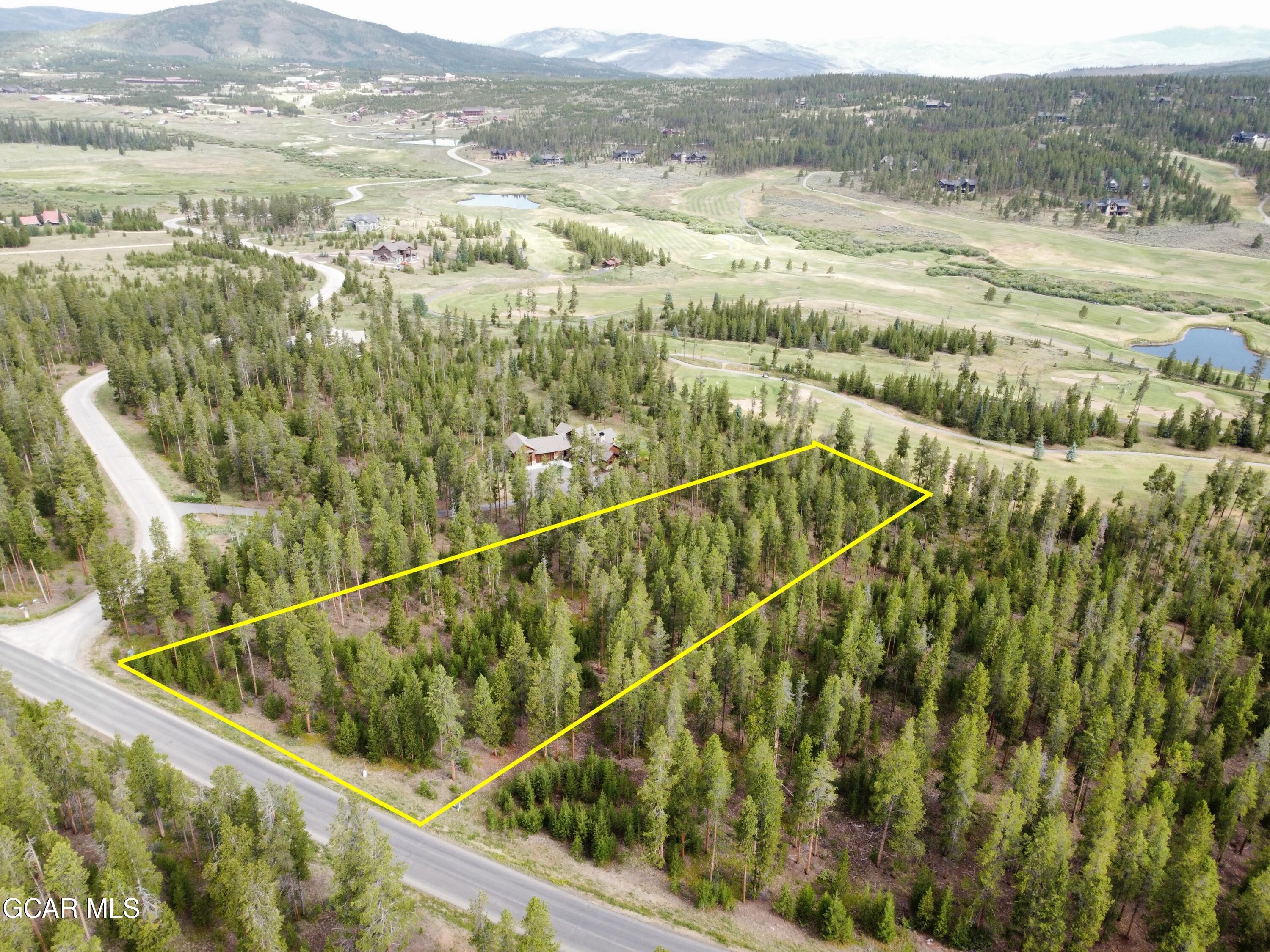 1660 Wildberry Lane / GCR 519