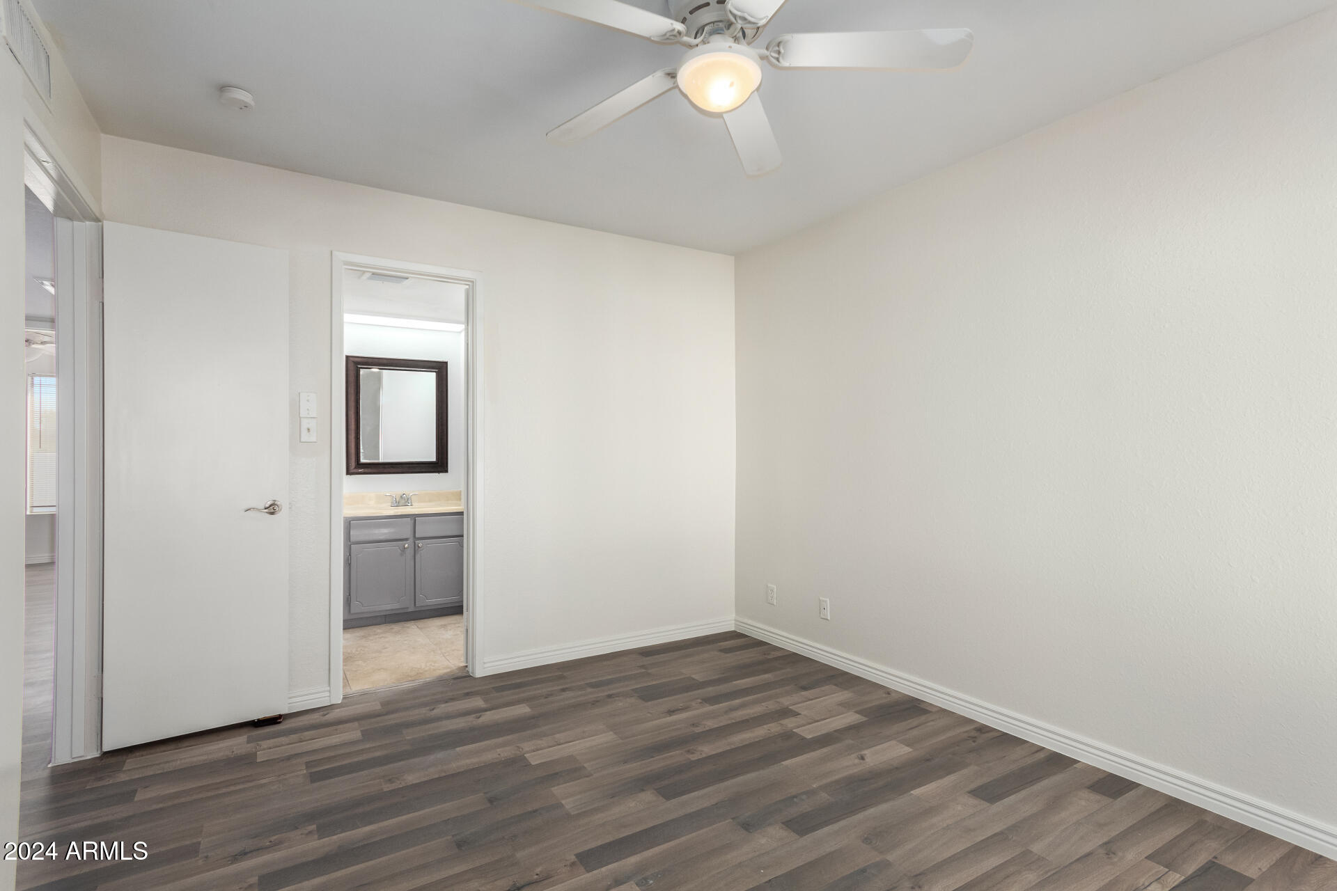 16053 N 26TH Circle