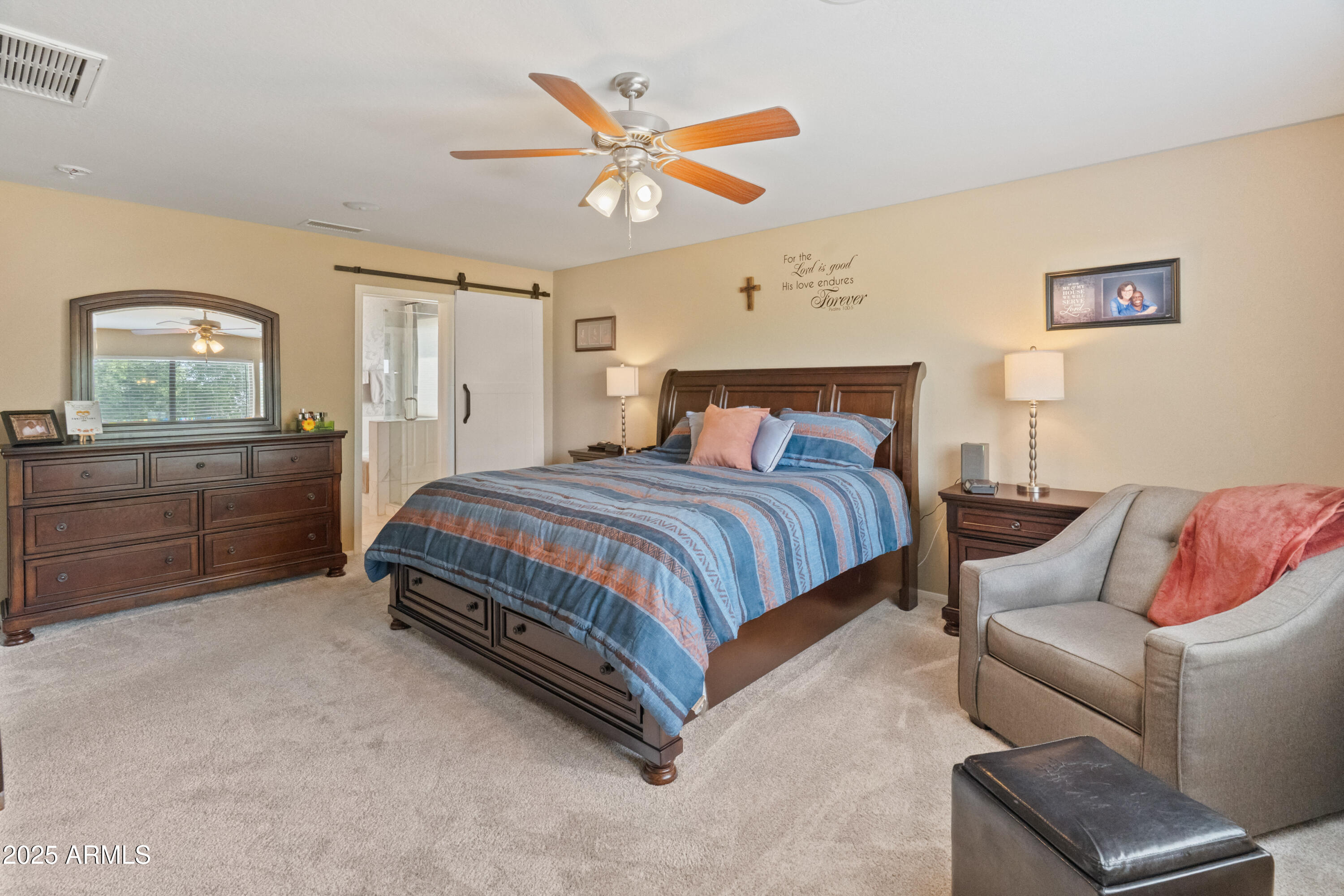 26011 W TONOPAH Drive