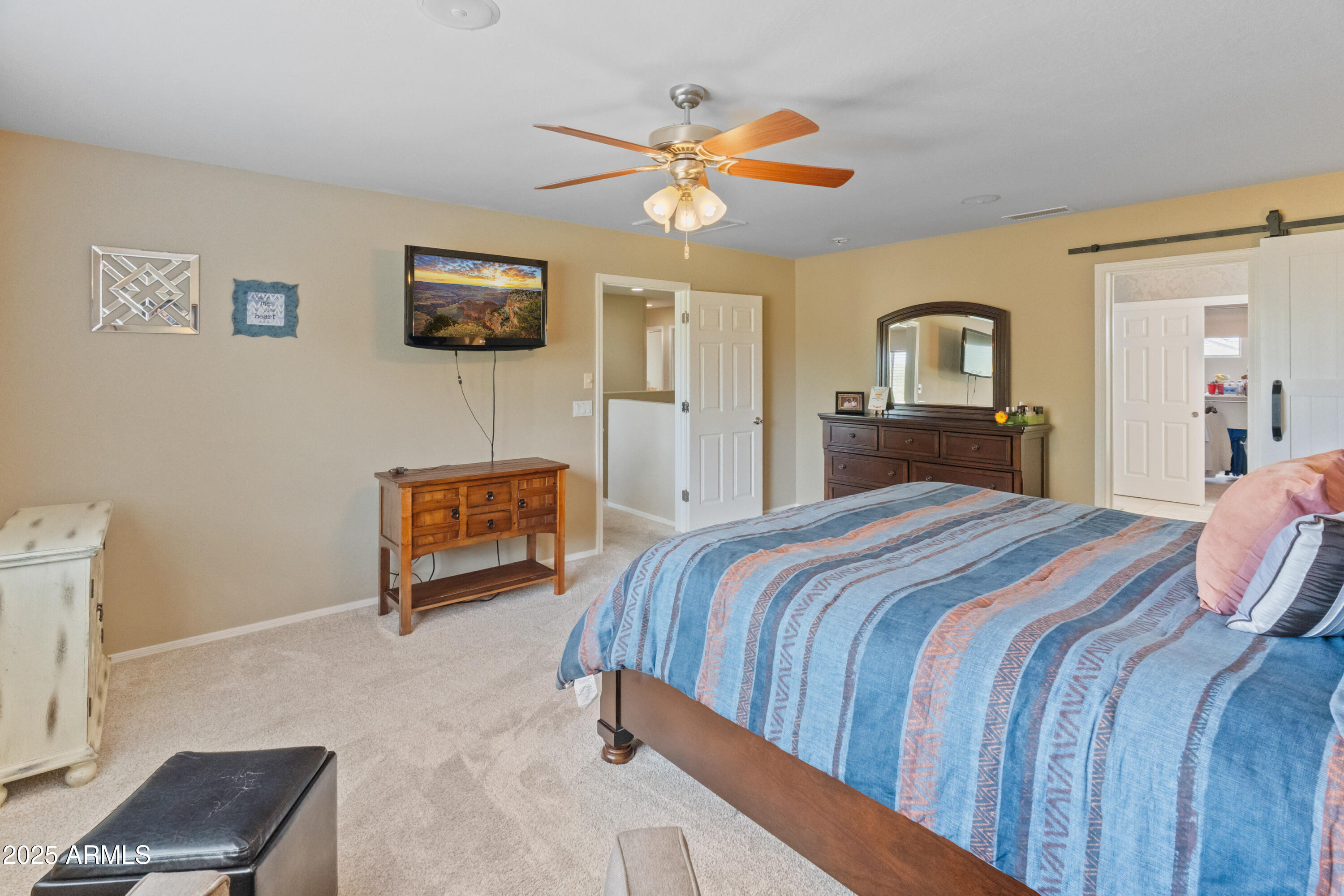 26011 W TONOPAH Drive