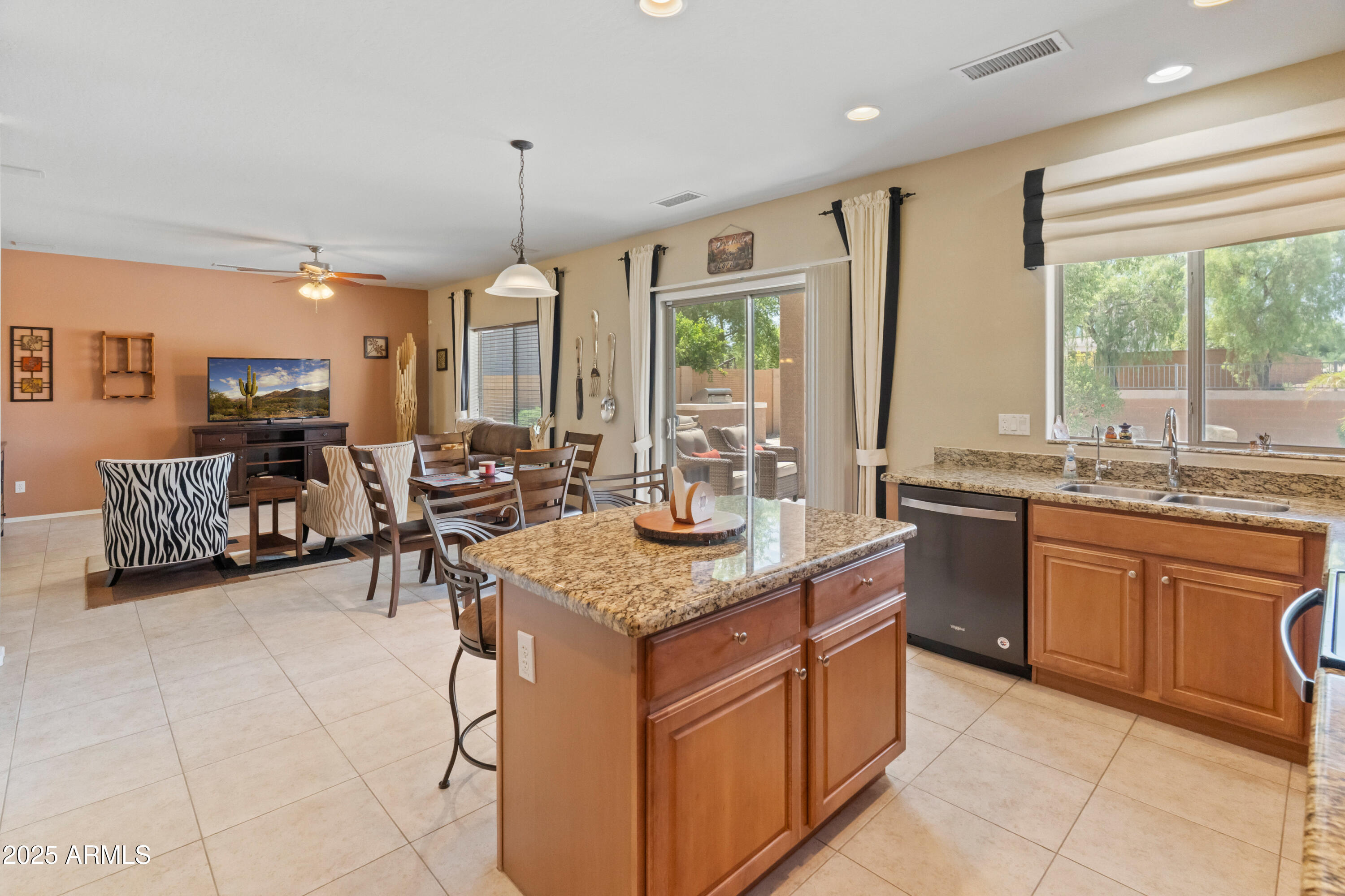 26011 W TONOPAH Drive