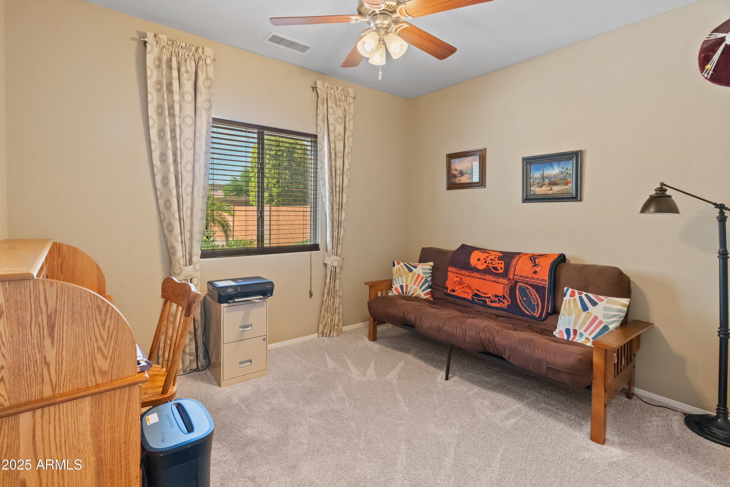 26011 W TONOPAH Drive