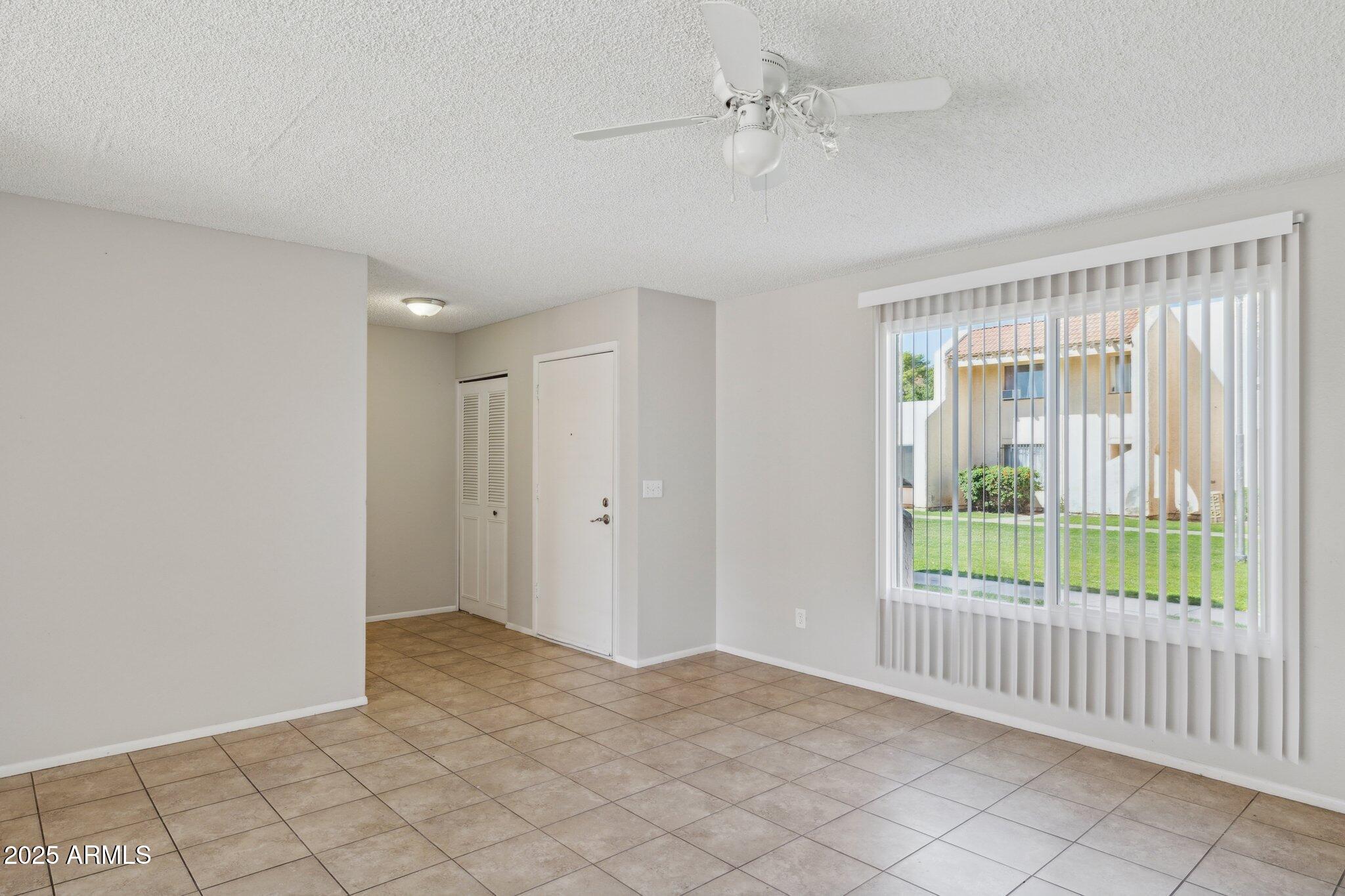 5742 N 43RD Drive