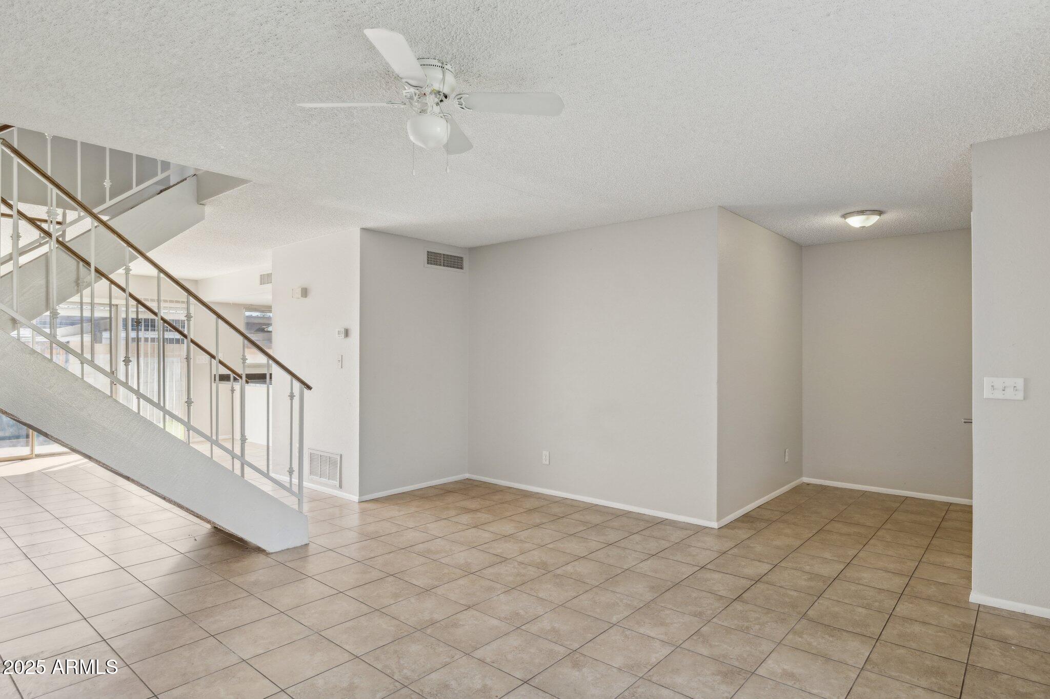5742 N 43RD Drive