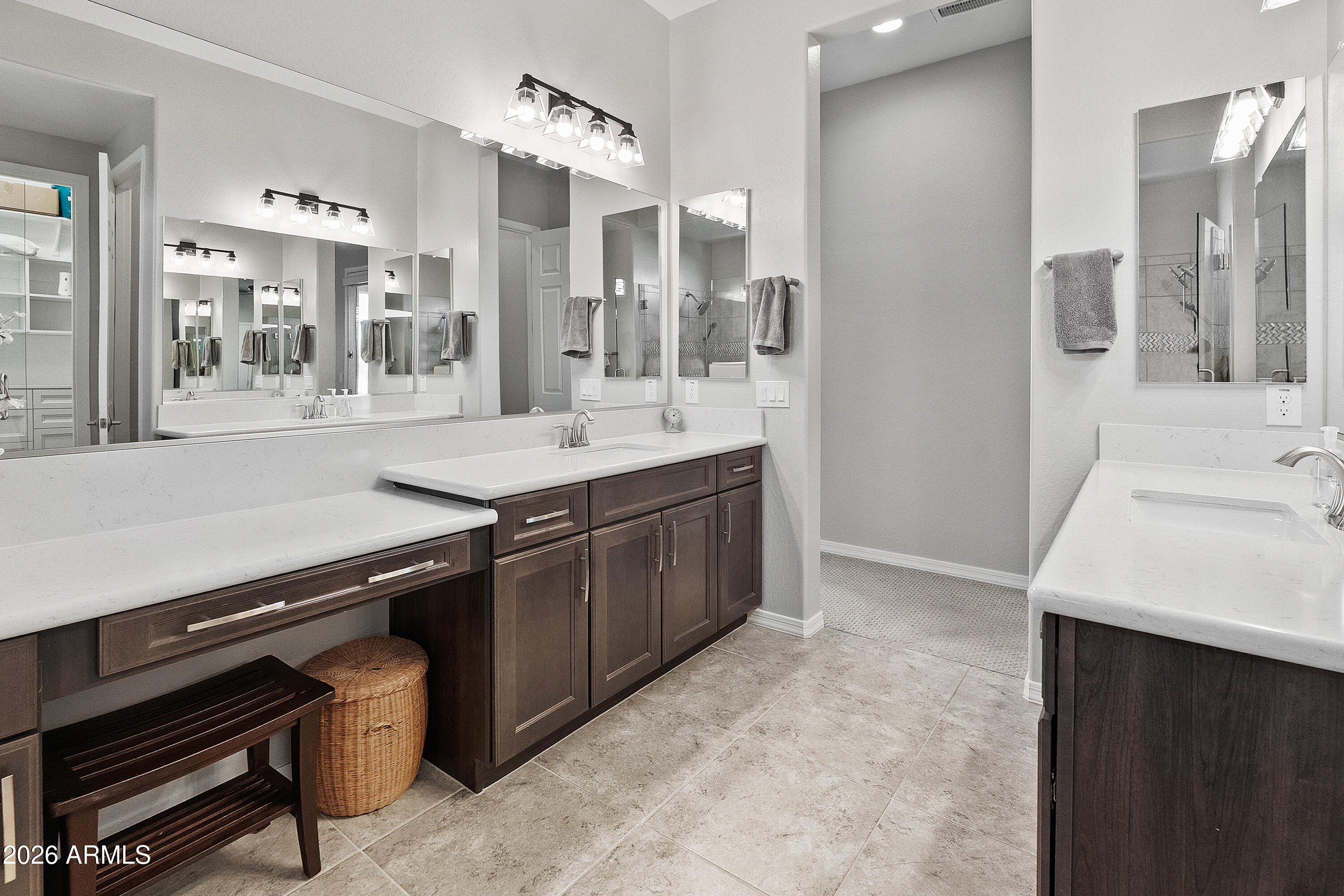 17930 W TANGLEWOOD Drive