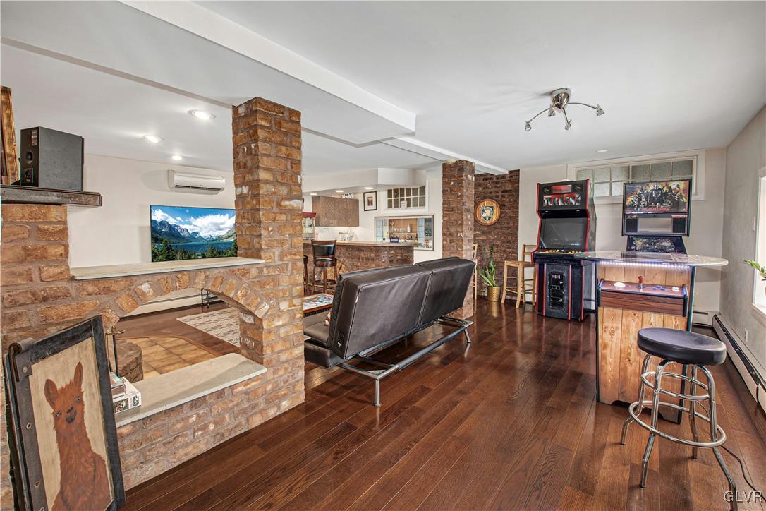 2244 Springtown Hill Road