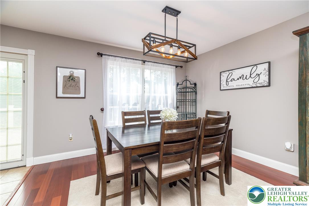 1055 Heather Lane