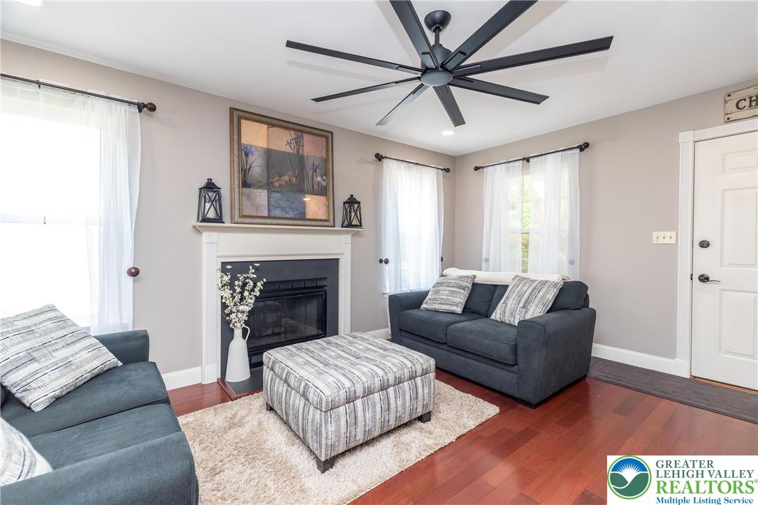 1055 Heather Lane