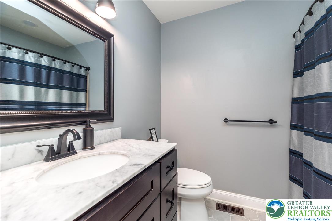 1055 Heather Lane