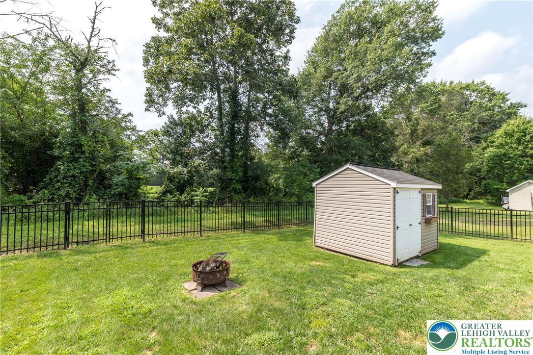 1055 Heather Lane