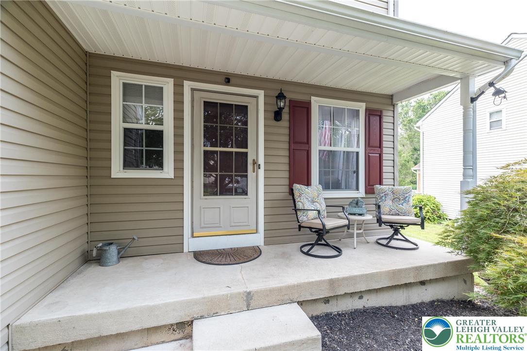 1055 Heather Lane