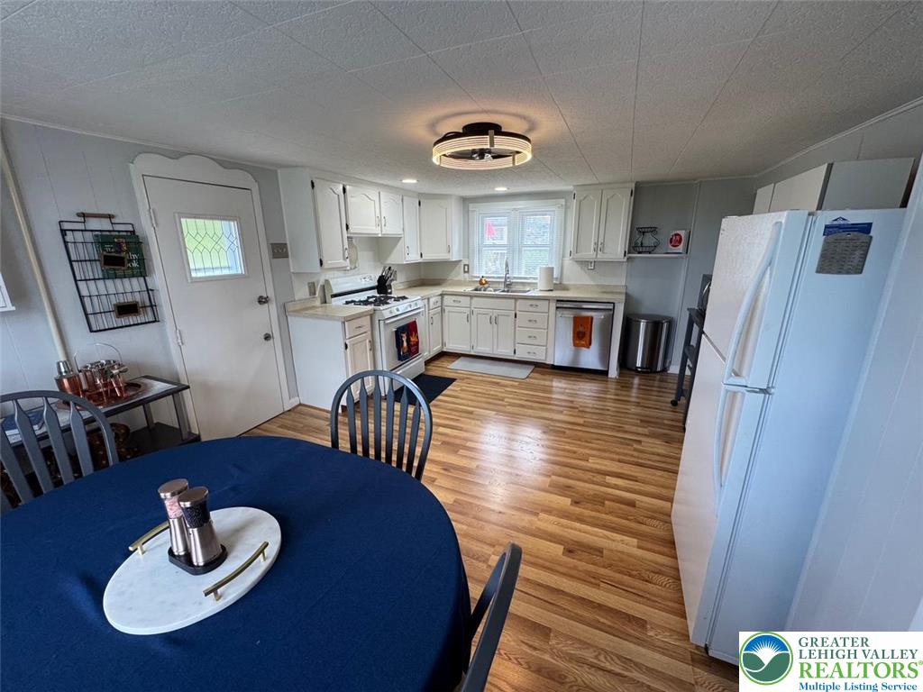 2545 27th Street Southwest