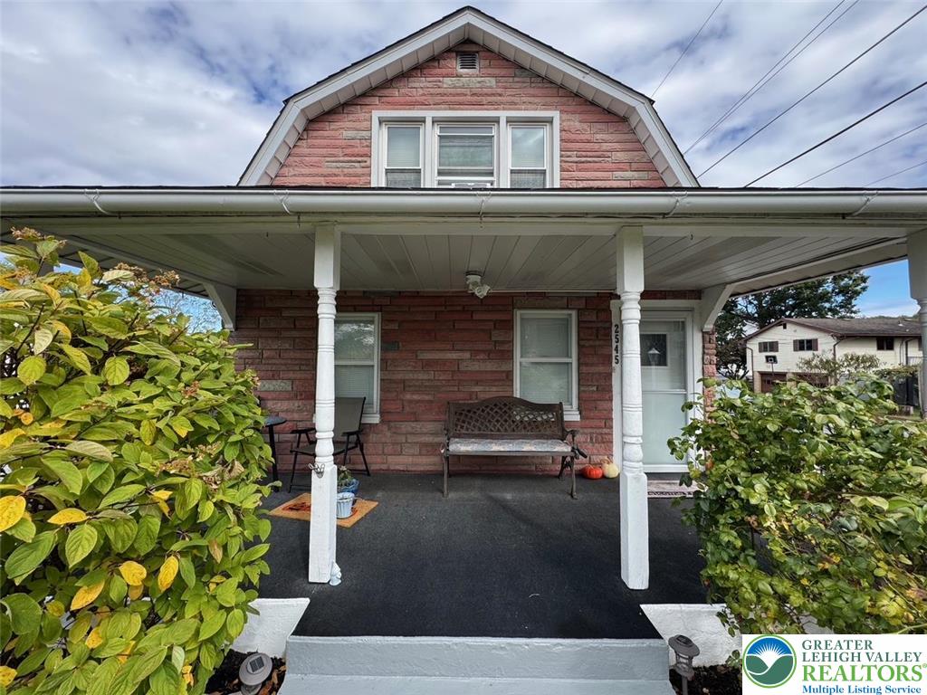 2545 27th Street Southwest