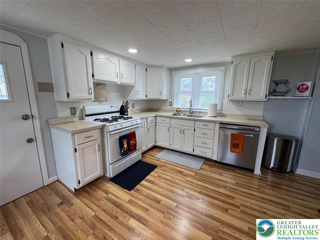 2545 27th Street Southwest