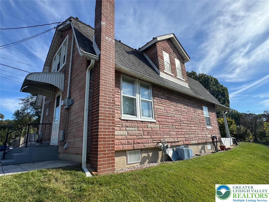 2545 27th Street Southwest