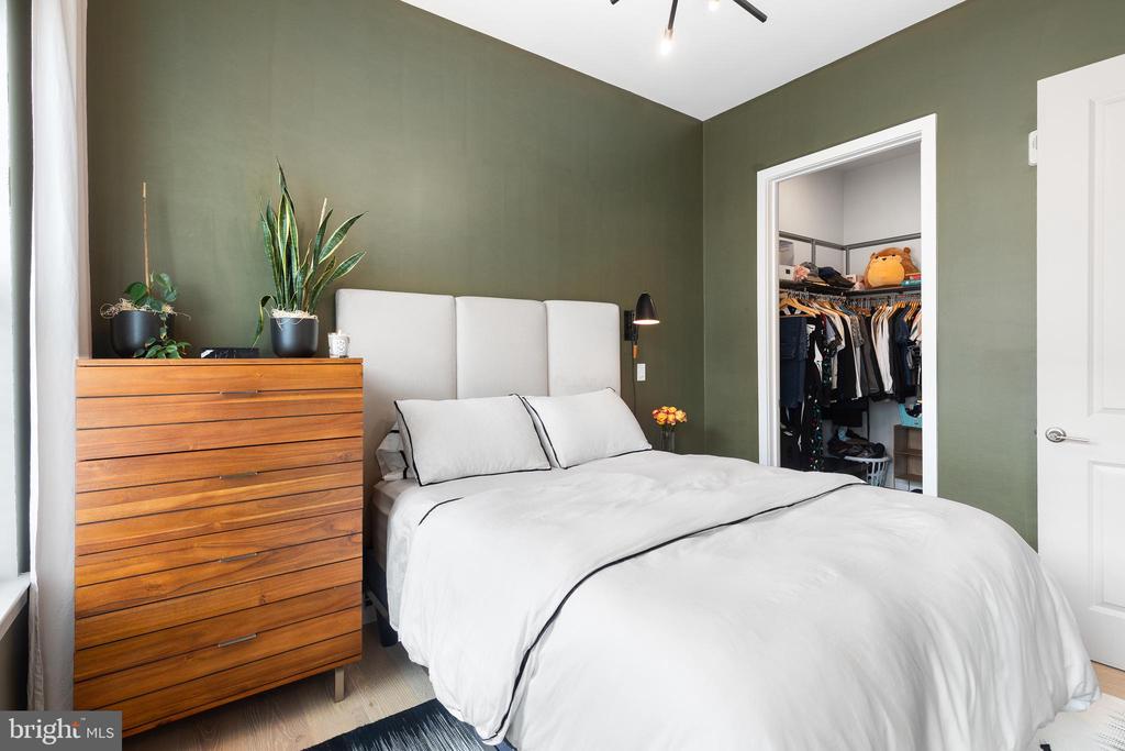 6803 CAMERON NW Unit: 510
