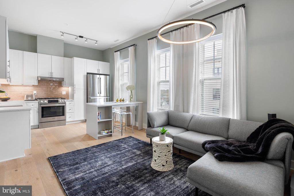 6803 CAMERON NW Unit: 510