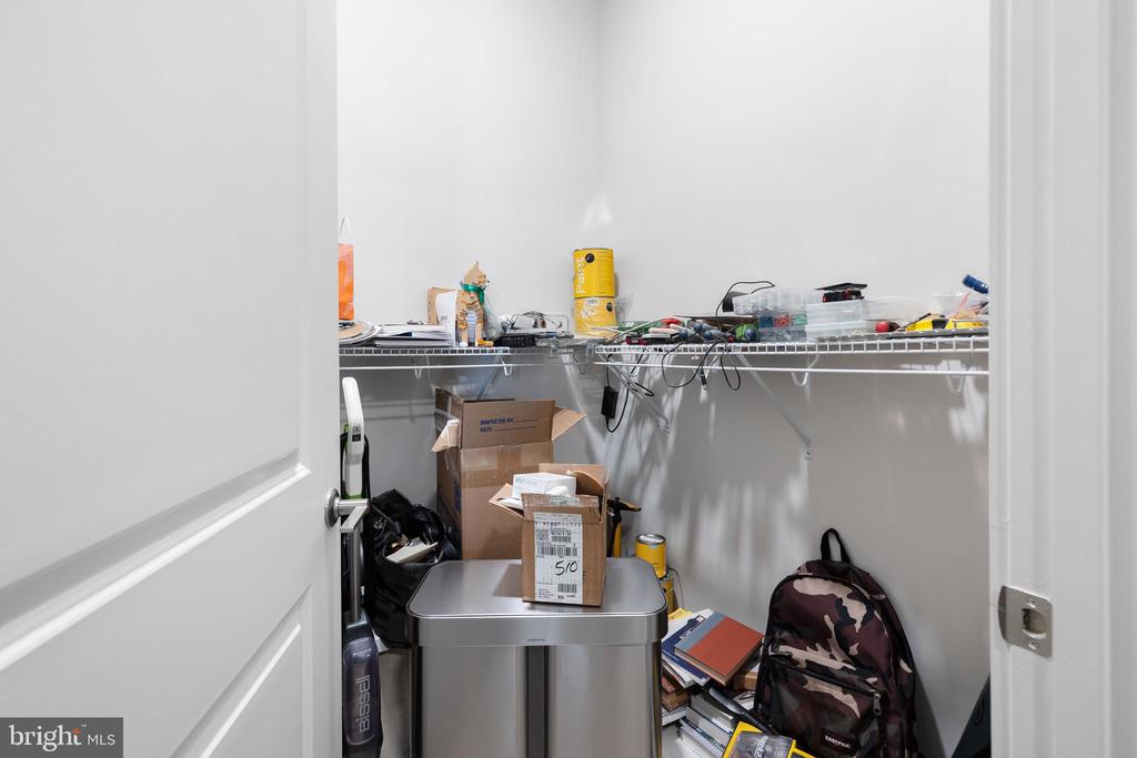 6803 CAMERON NW Unit: 510