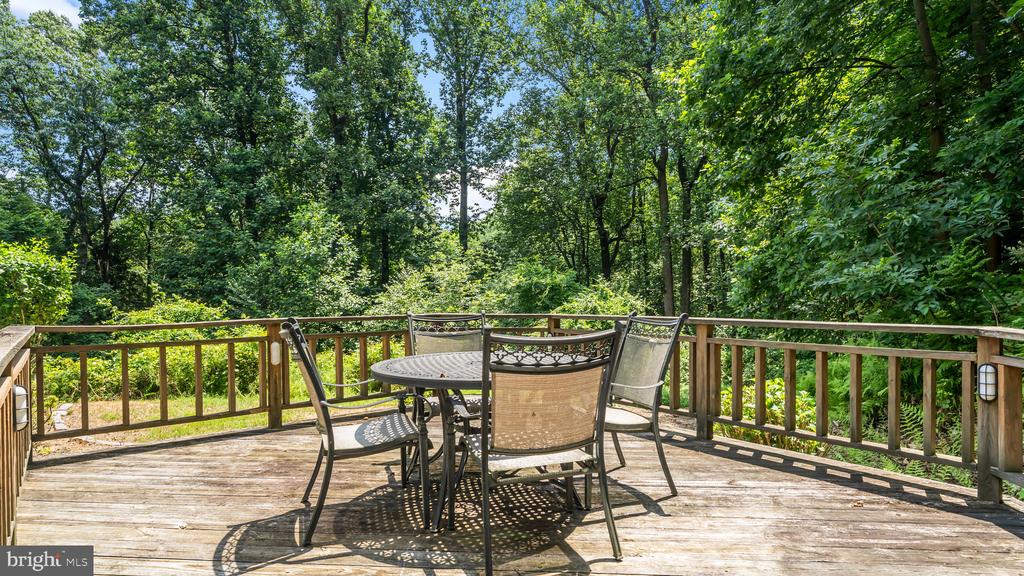 232 TURKEY HILL ROAD