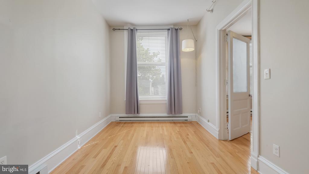 22 N MAIN STREET Unit: 3