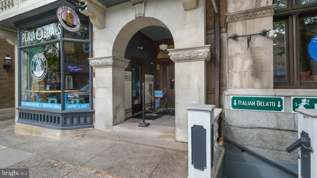 22 N MAIN STREET Unit: 3
