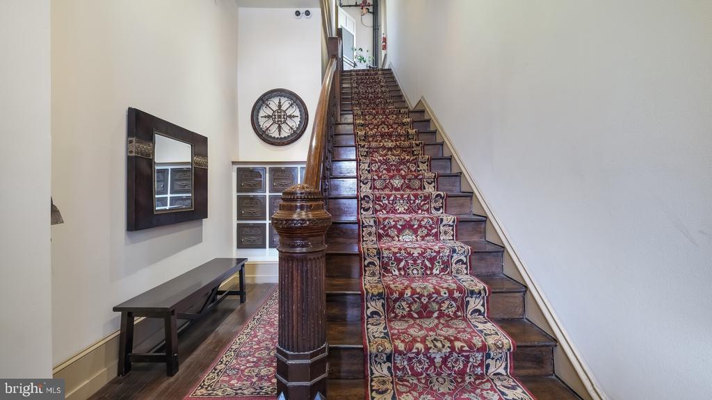 22 N MAIN STREET Unit: 3