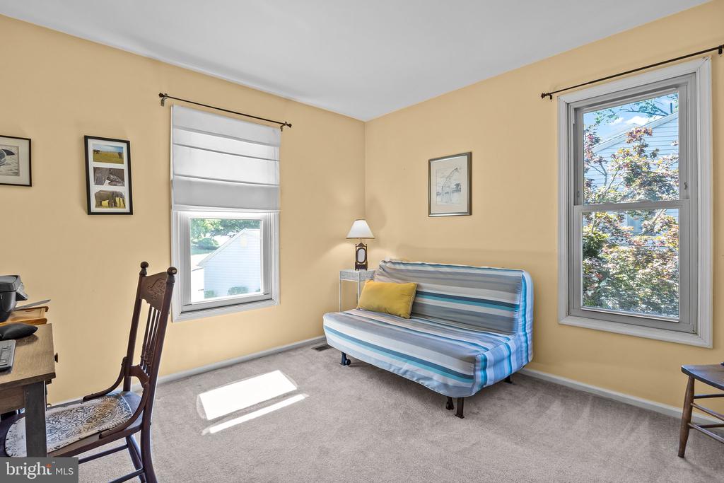 242 INVERNESS CIRCLE
