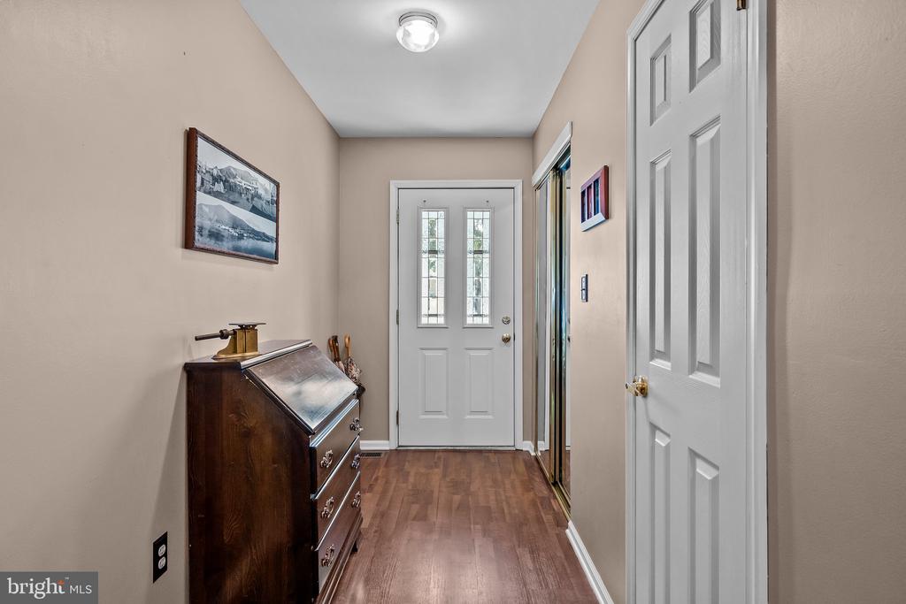 242 INVERNESS CIRCLE