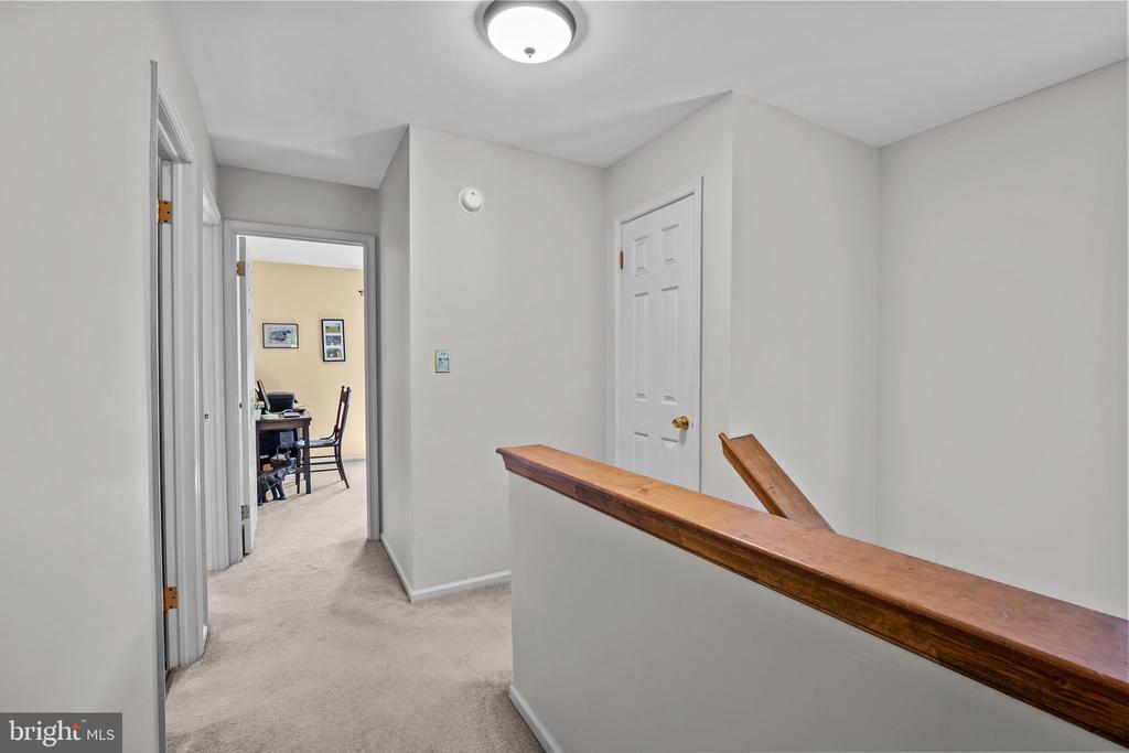 242 INVERNESS CIRCLE