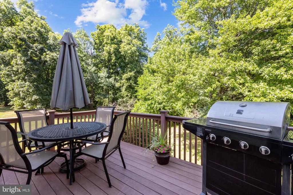 242 INVERNESS CIRCLE