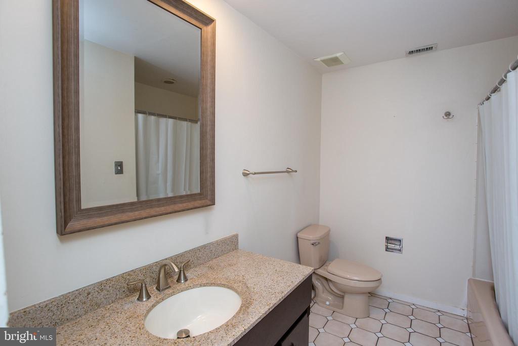 21 OSCAR HAMMERSTEIN WAY Unit: 21B