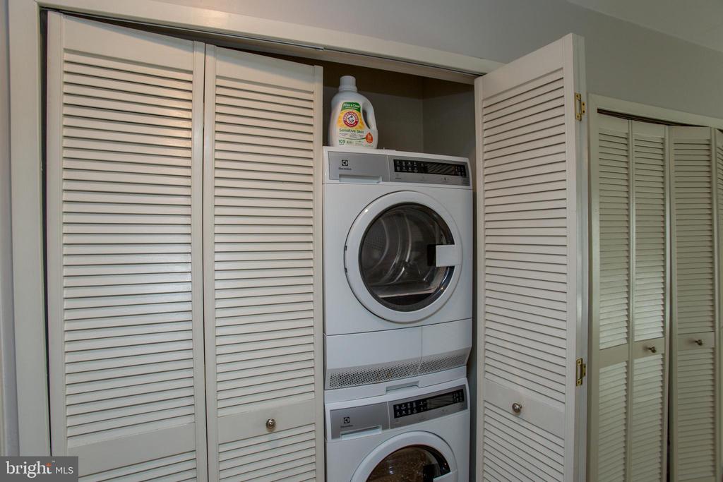 21 OSCAR HAMMERSTEIN WAY Unit: 21B