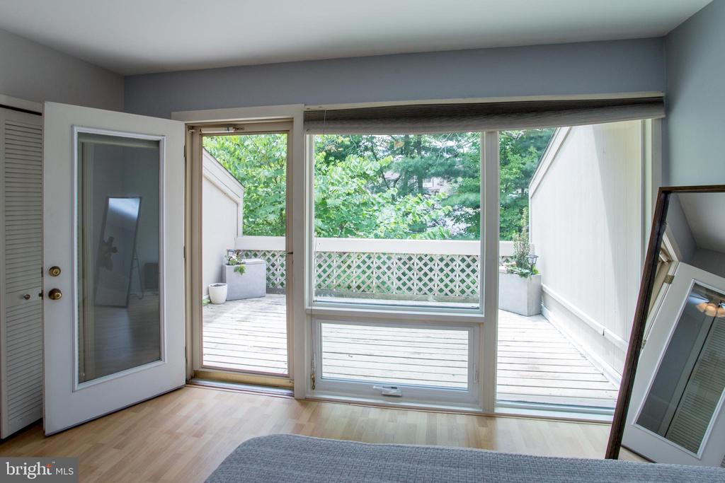 21 OSCAR HAMMERSTEIN WAY Unit: 21B