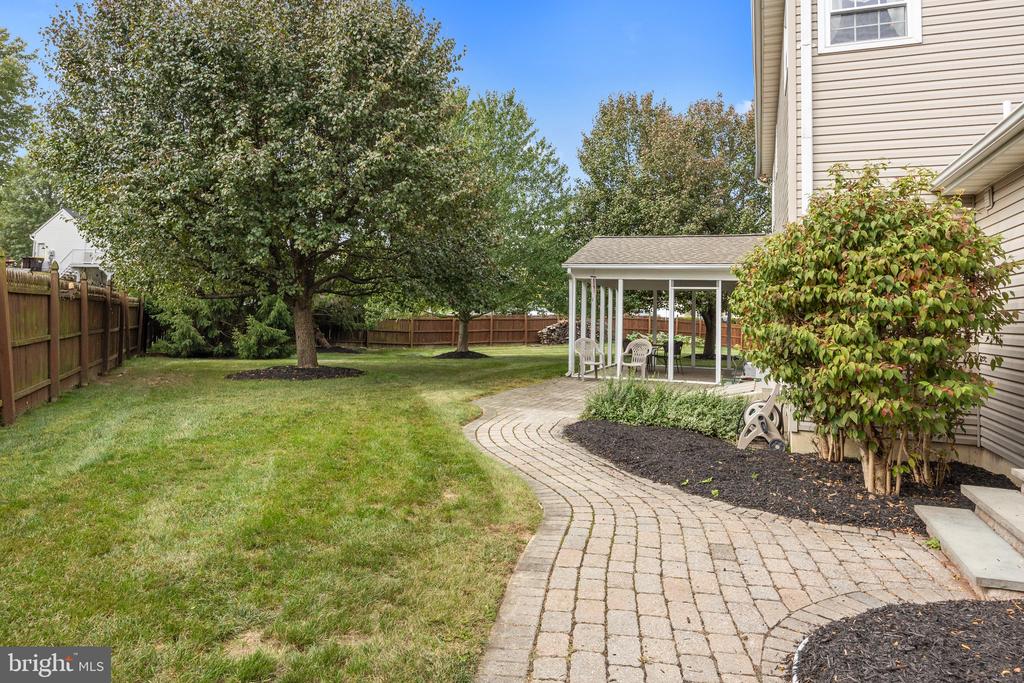 109 GREEN ASH LANE
