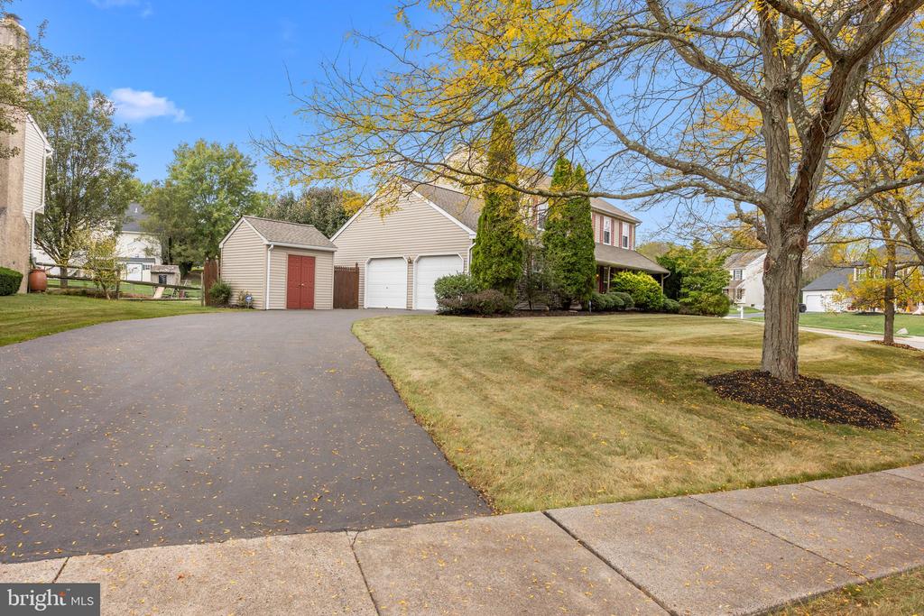 109 GREEN ASH LANE