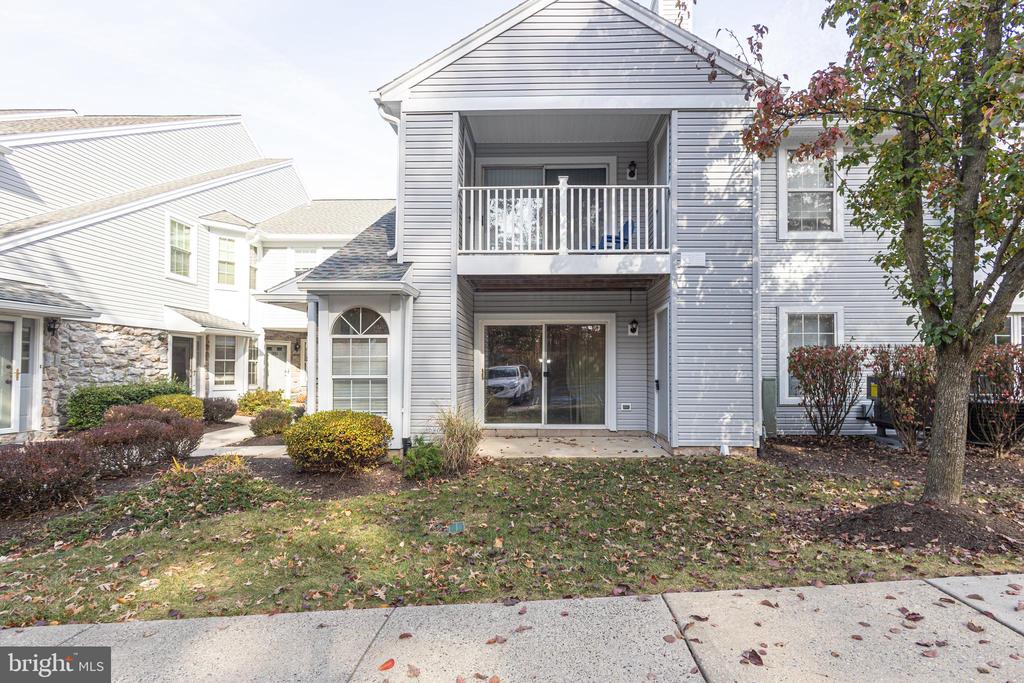 207 MEWS DRIVE Unit: 207