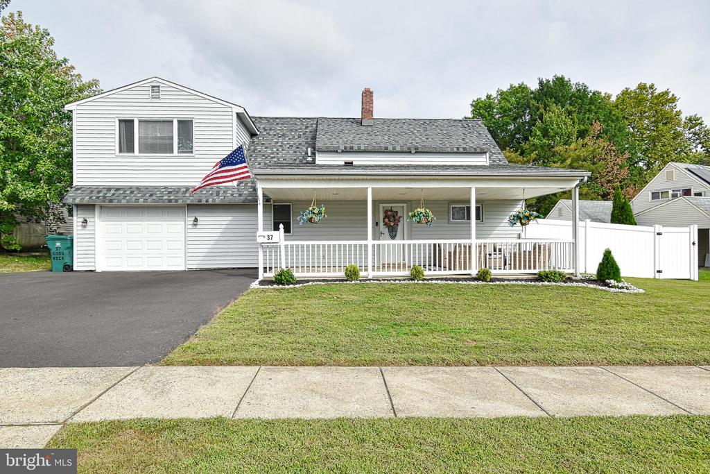 37 GOODROCK ROAD
