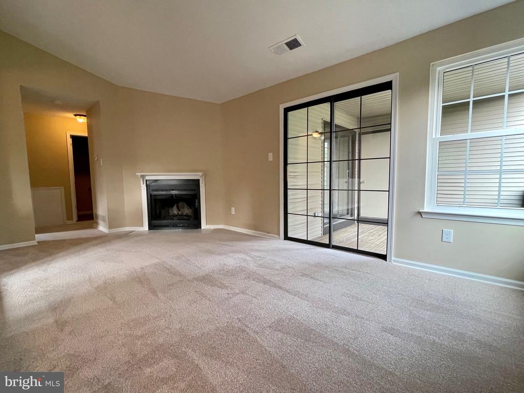 182 BASSWOOD COURT