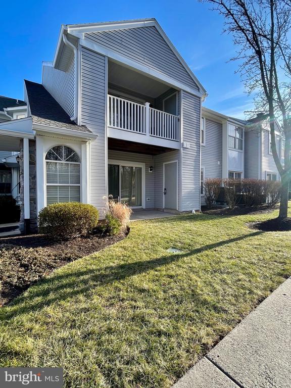 207 MEWS DRIVE Unit: 207