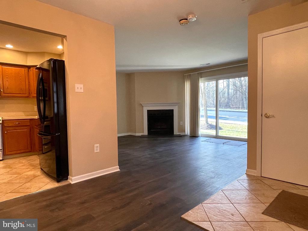 207 MEWS DRIVE Unit: 207