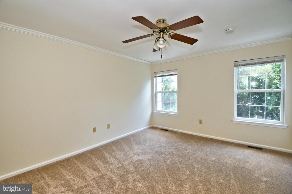 283 SEQUOIA DRIVE