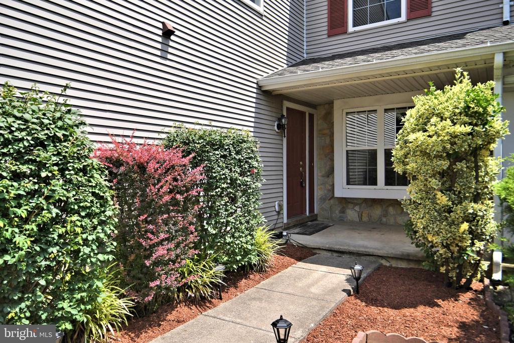 283 SEQUOIA DRIVE