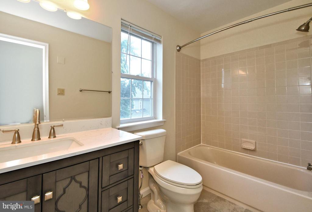283 SEQUOIA DRIVE