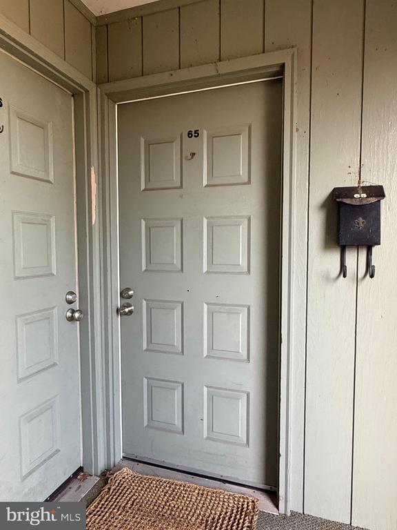 612 N SHADY RETREAT ROAD Unit: 65