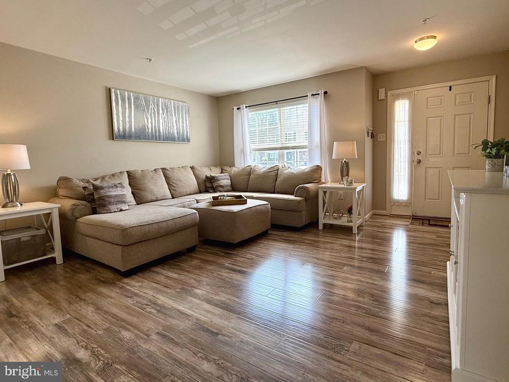 218 QUARTZ COURT Unit: 25