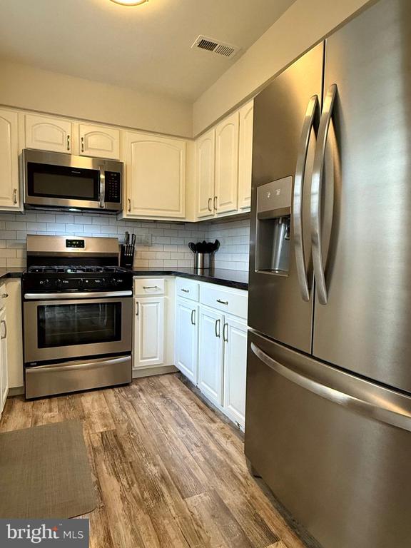 218 QUARTZ COURT Unit: 25
