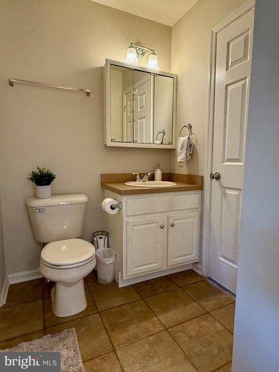 218 QUARTZ COURT Unit: 25