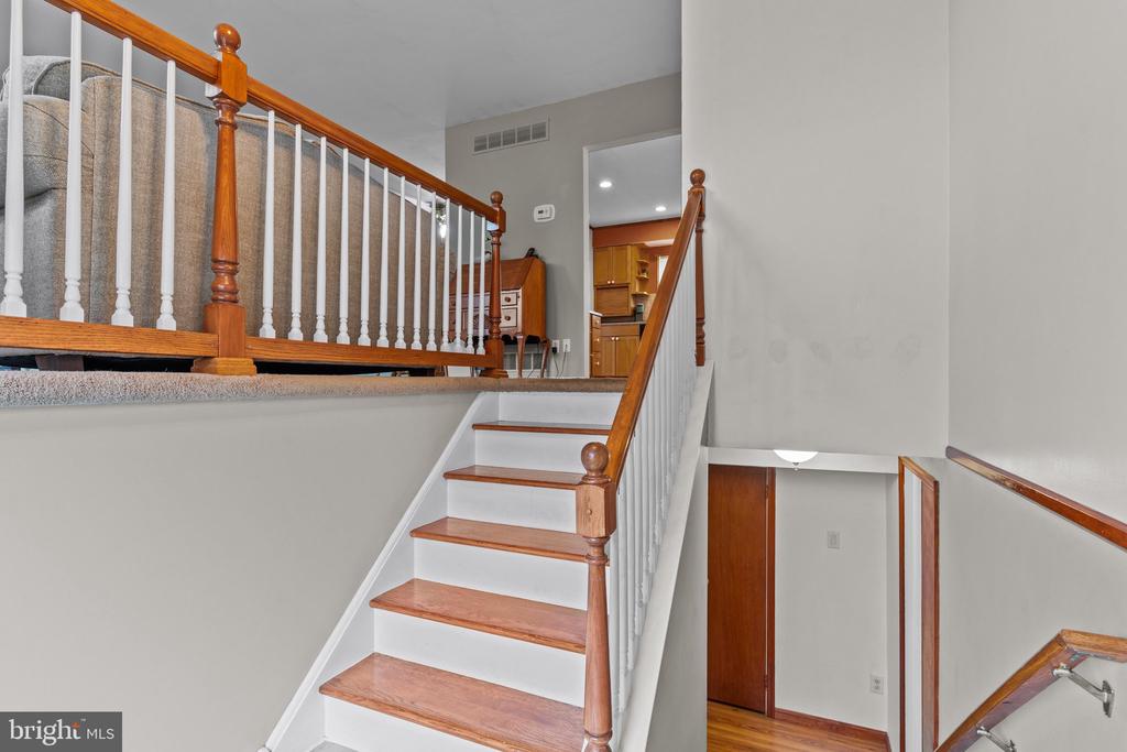 523 BYRON ROAD