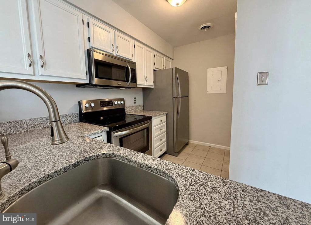 969 PATRICK PLACE