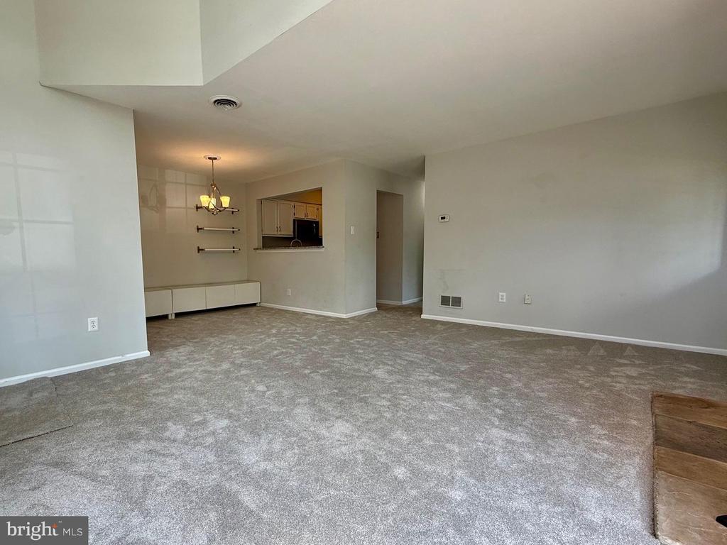 969 PATRICK PLACE